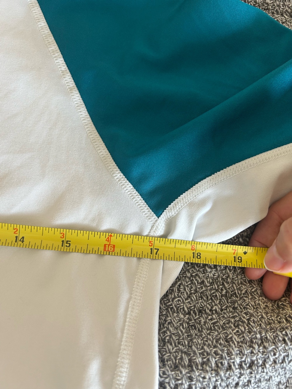 Roxy White Raglan Tee with Teal Sleeves and Sunset Graphic | Size Large Swim - Picture 7 of 12